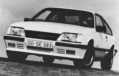 Opel Monza A2 car history (1982-1986) Opel Monza A2 specifications (1982-1986)