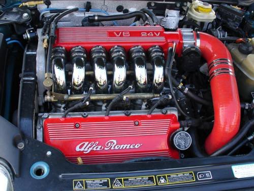 Alfa Romeo V6 24 valve engine view