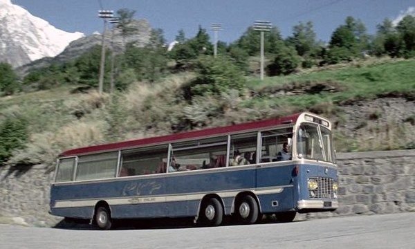 1964-Bedford-VAL-14-The-Italian-Job-Movie-1969