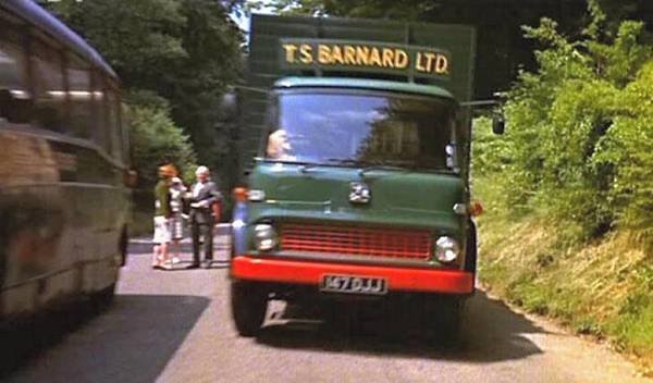 bedford-TK-The-Fast-Lady-Movie-1962