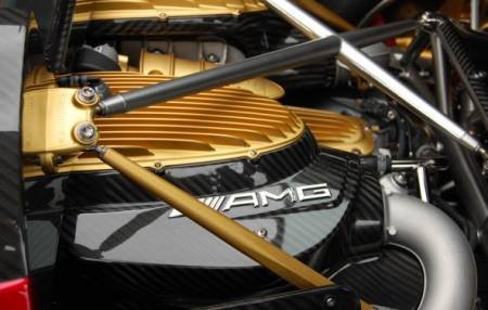 Pagani Huayra m158-engine