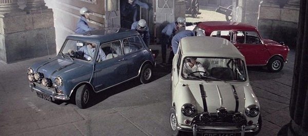 The italian job mini coopers