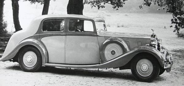 Rolls-Royce-Phantom-III
