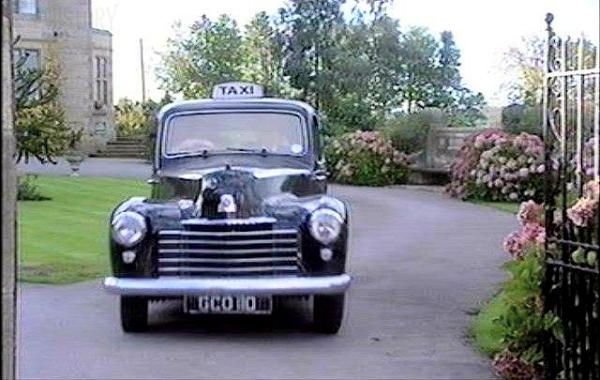 1950 Vauxhall Wyvern LIX taxi in Heartbeat, TV
