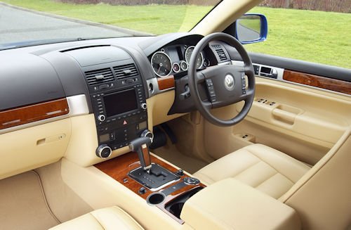 VW Touareg Interior 1st Gen (2002-2010) VW Touareg 1st Gen Repair Manuals (2002-2010)