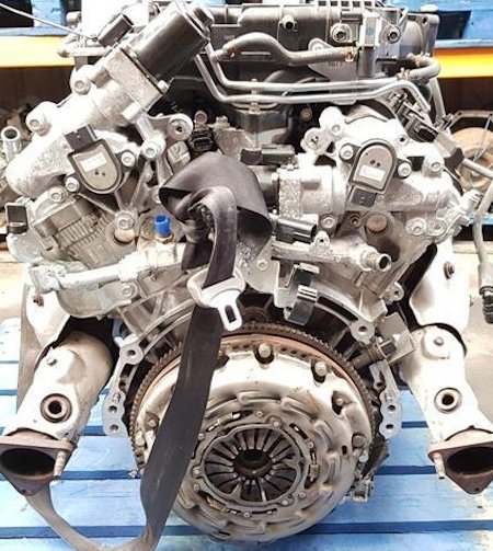 Nissan VQ37VHR V6 Engine 