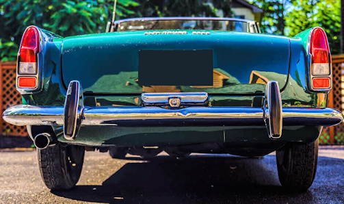 Alfa-Romeo 2600 Spider Maintenance and Service Guide (1962-1965)