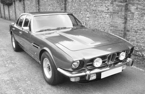 Aston Martin Lagonda S1 (1974-1975)