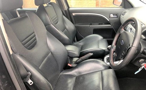 Ford Mondeo ST220 specifications (2002-2007)