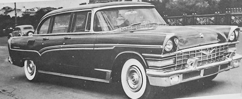 ZIL-111 car (1958-1967)