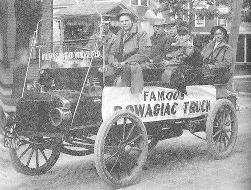 Dowagiac Motor Car Company Vehicle manufacturer Dowagiac , Michigan, USA From 1909.