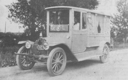 Findlay Carriage Company  Automotive manufacturer of Findlay, Ohio; United States from 1910 to 1916.
