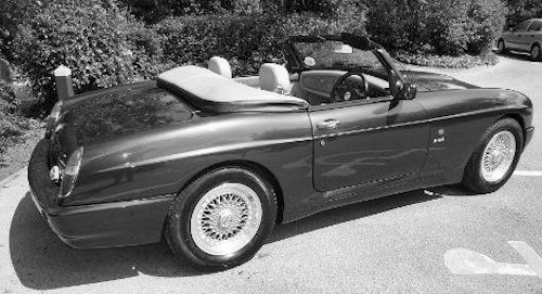 MG RV8 car 1994