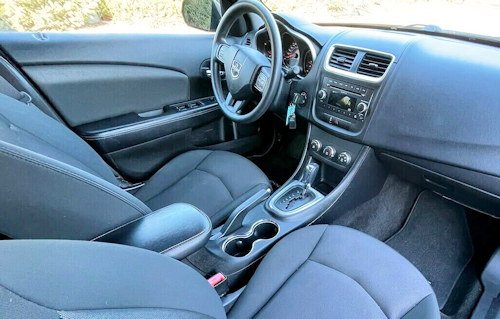 Dodge Avenger dash