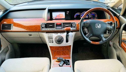 Honda Elysion First Generation