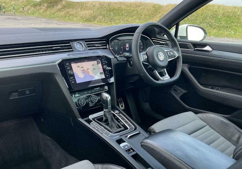 Volkswagen Passat B8 dash
