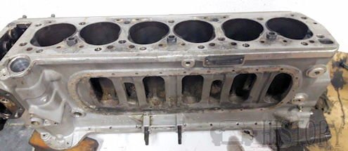 Mercedes-Benz M 189 six-cylinder petrol engine