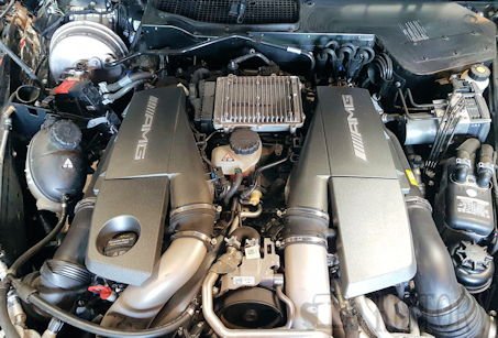Mercedes-Benz  V8 engine