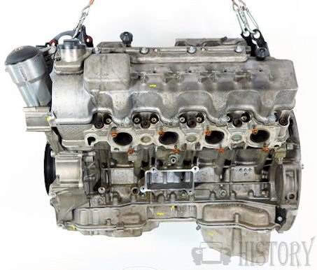 Mercedes-Benz V8 engine