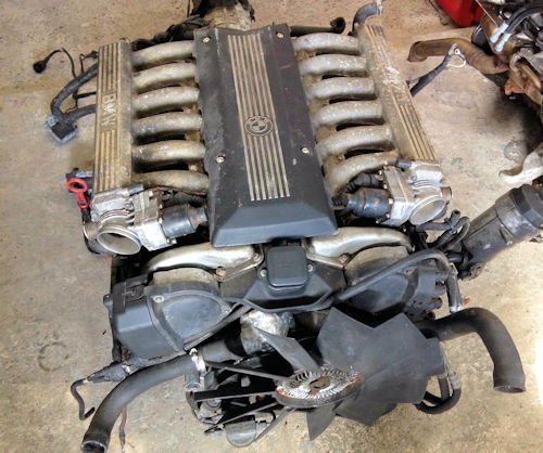 BMW M70 V12 Engine 850ci