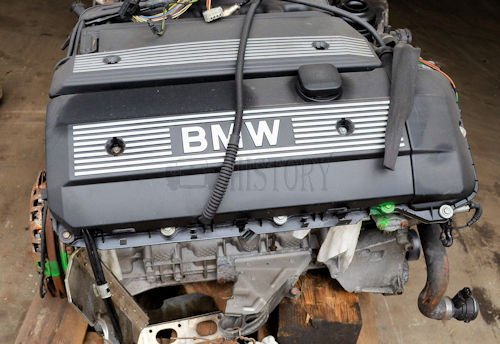 BMW M52B28 engine specification