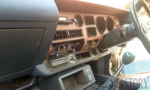 Toyota Celica Third generation st dash view