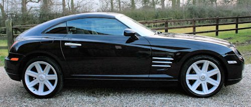 Chrysler Crossfire coupe side