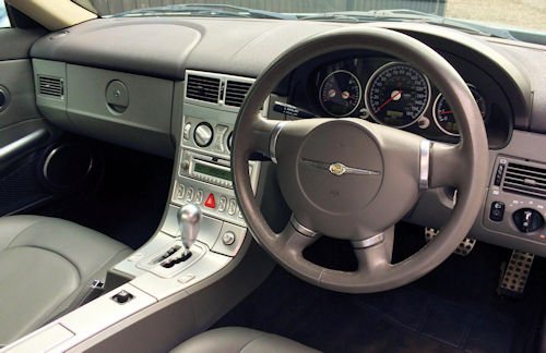 Chrysler Crossfire interior dash