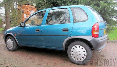 vauxhall corsa b rear view