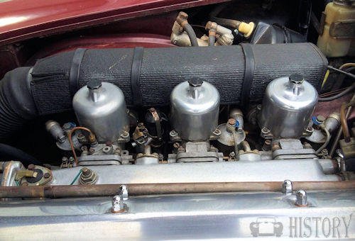 Jaguar Mark X engine