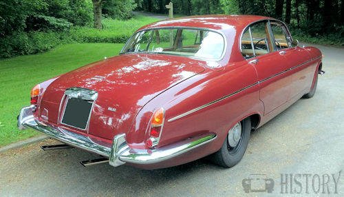 Jaguar Mark X rear