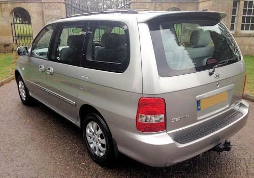 Kia Sedona Carnival First generation rear view 2004