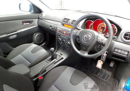 Mazda3 First generation interior dash