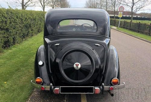 1939 Rover 12 side. view