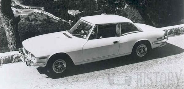 Triumph Stag side view hardtop