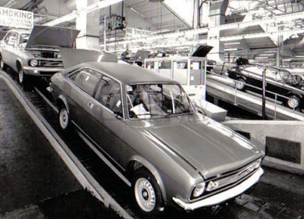 Morris Marina factory production