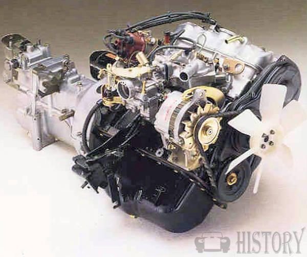 Bedford Rascal engine view