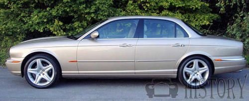 Jaguar XJ X350 side view