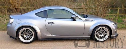 SUBARU BRZ side view