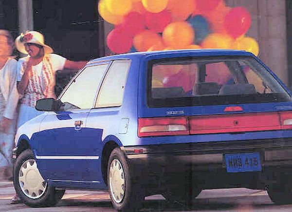 Mazda 323 Sixth generation BG rear view