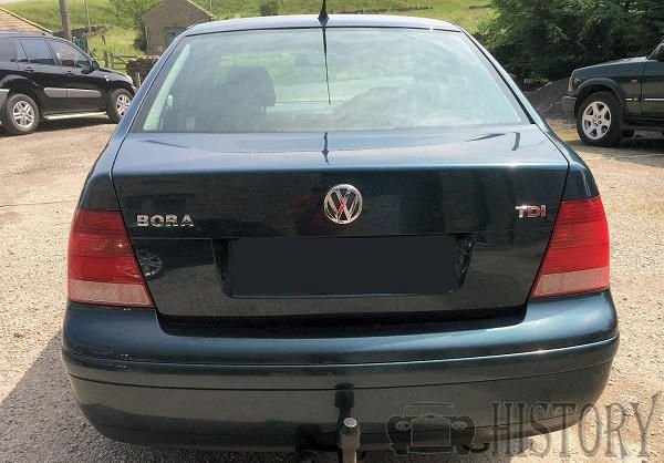 Volkswagen Jetta Bora Fourth generation rear view