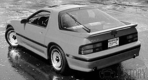 Mazda RX-7 Second generation rear view