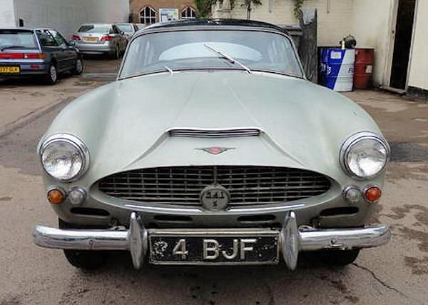 Jensen 541S front view